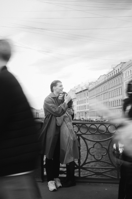 Заказать фотосессию Love Story в студии от сети фотостудий Fashion Box в Екатеринбурге

 – фото № 38