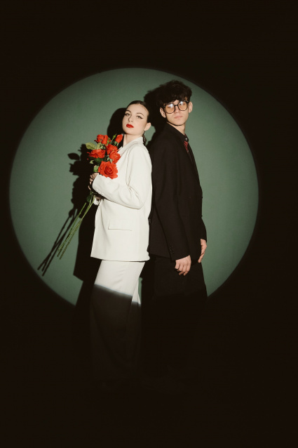 Заказать фотосессию Love Story в студии от сети фотостудий Fashion Box в Томске

 – фото № 17