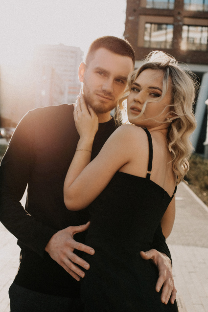 Заказать фотосессию Love Story в студии от сети фотостудий Fashion Box в Томске

 – фото № 3