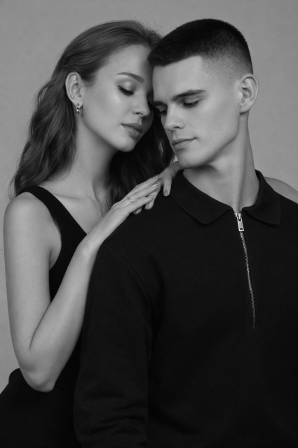 Заказать фотосессию Love Story в студии от сети фотостудий Fashion Box в Томске

 – фото № 8